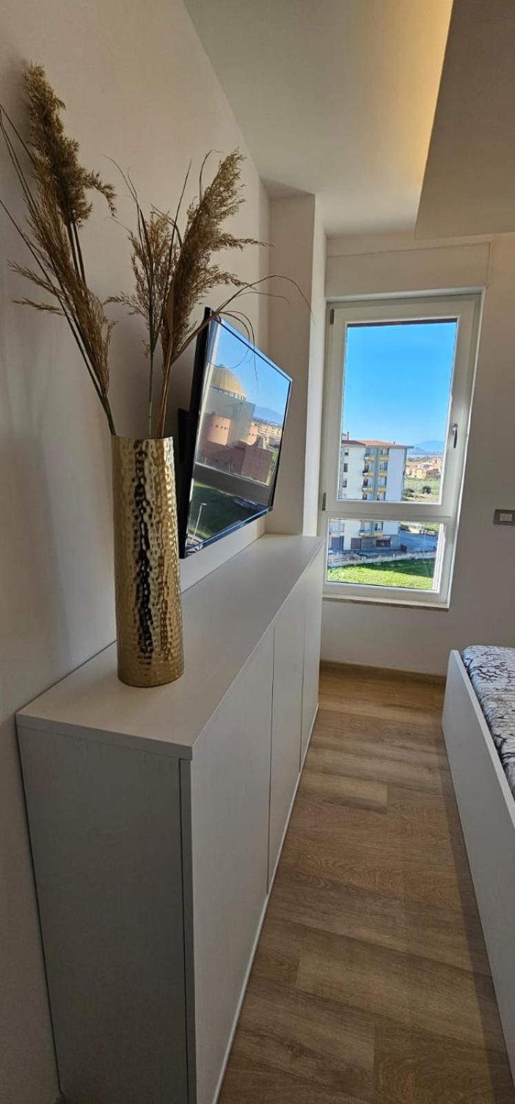 Happy Holiday Apartament Quartu SantʼElena Esterno foto