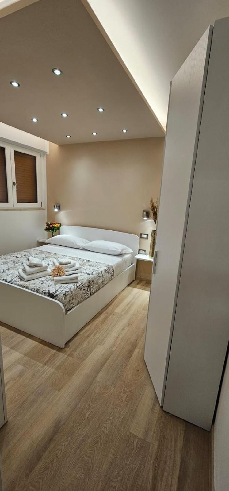 Happy Holiday Apartament Quartu SantʼElena Esterno foto